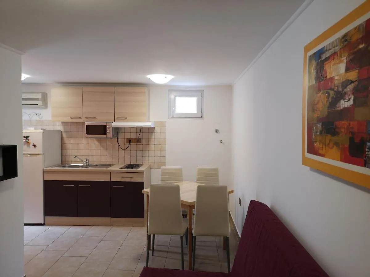 Apartment Sara Umag