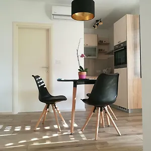  Apartment Gabi